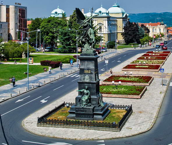 Istorijski spomenik u Kruševcu / historic monument