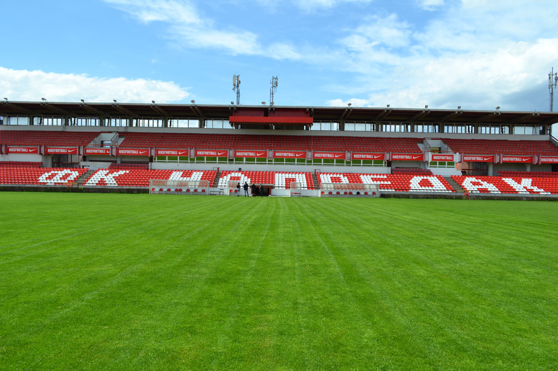 Stadion Mladost – glavni teren / main pitch